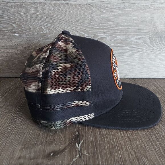 American Fighter by Affliction Fisher Hat Black/Camouflage OS - Picture 5 of 8